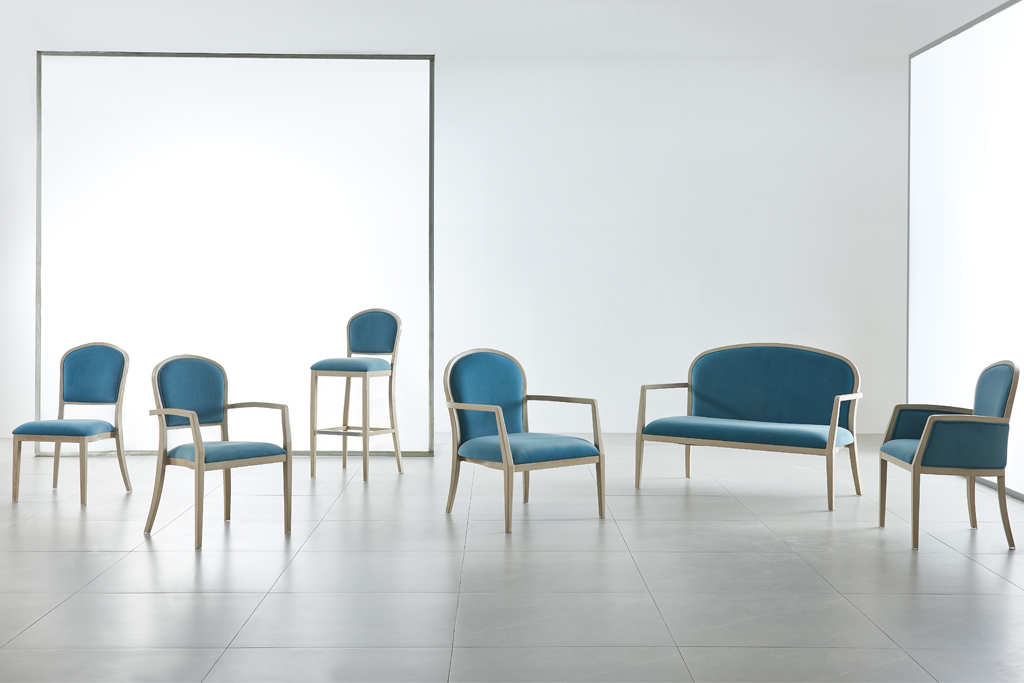 Furniture for Senior Citizens: Why Choosing the Right Pieces Matters 1