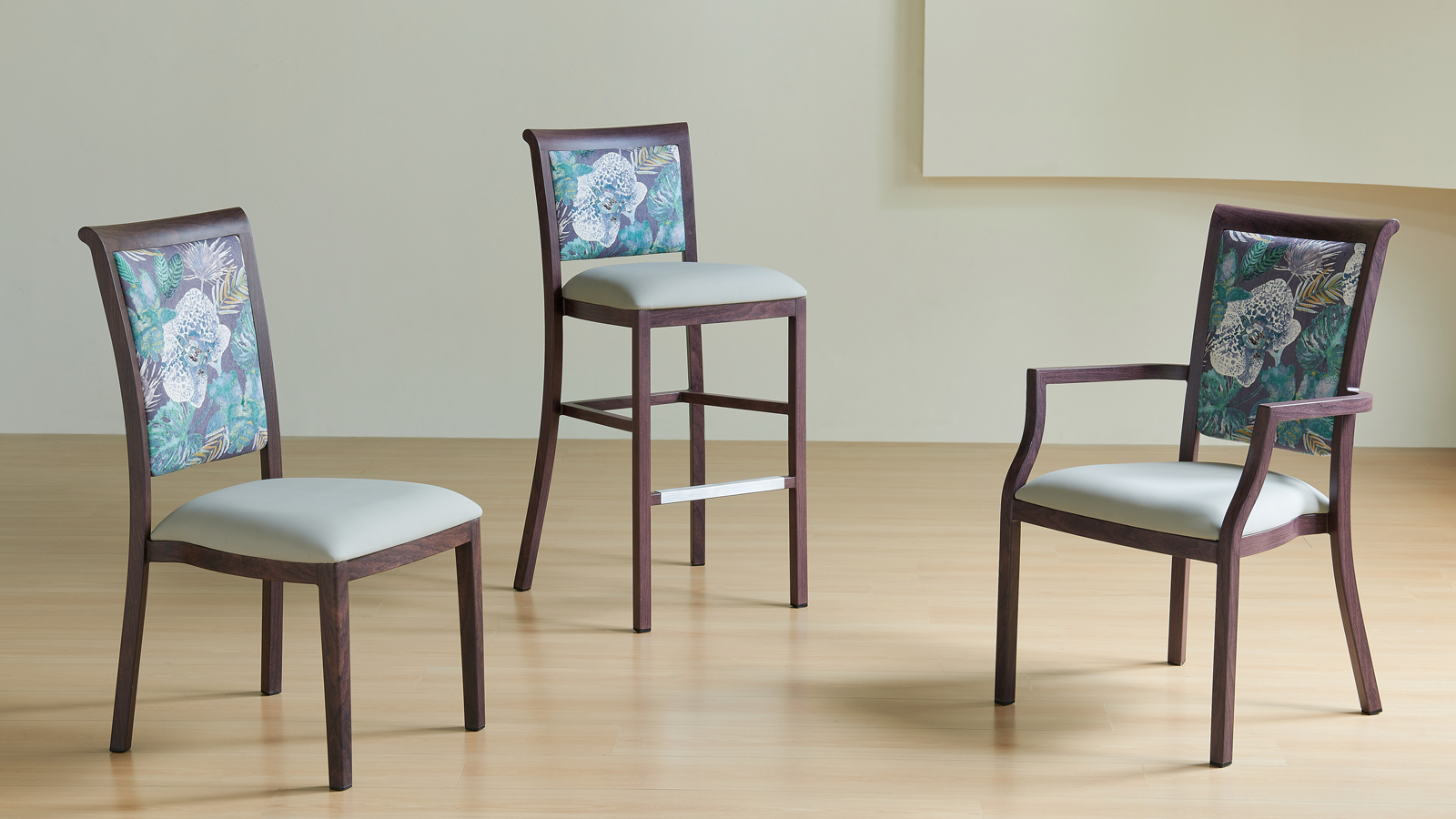 Why Selecting Suitable Dining Room Chairs for Elderly is Essential? 1