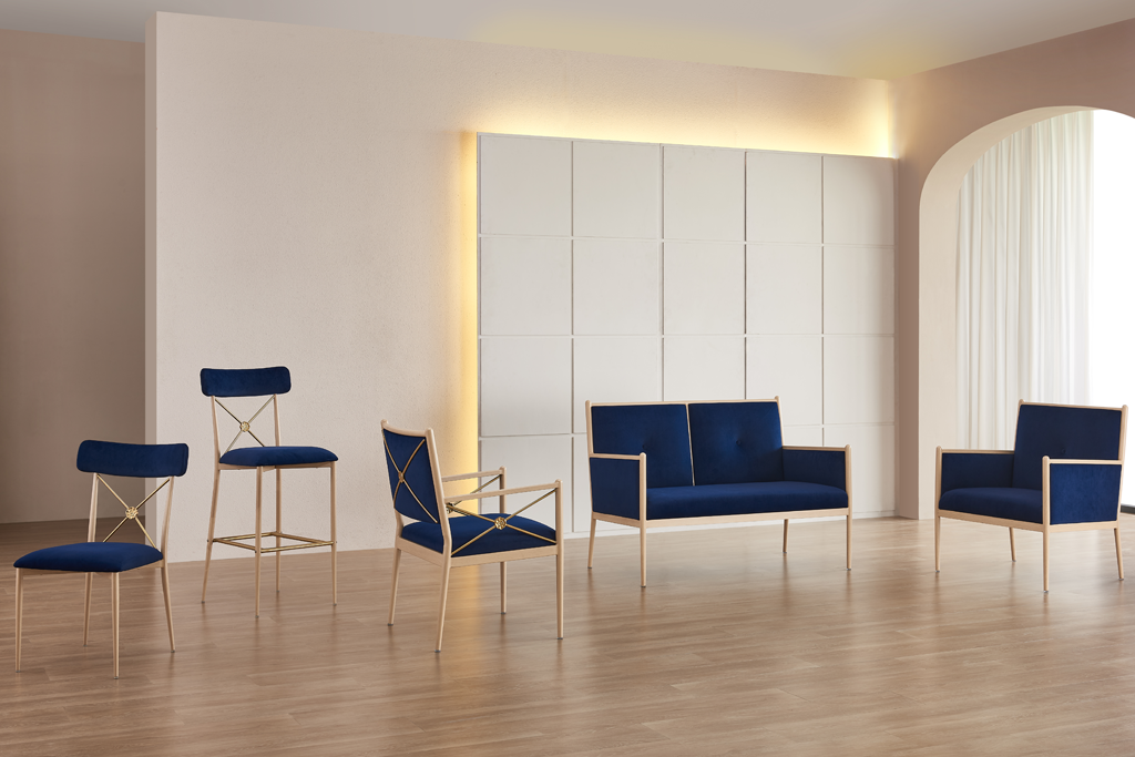 Karakteristik sing kudu digoleki ing Sofa 2-seater kanggo wong tuwa 1