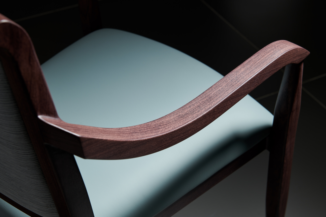 Sagxadaha alaabta guriga ee nadiifka ah waxay kor u qaadaan tayada nolosha ee nolosha waayeelka 2