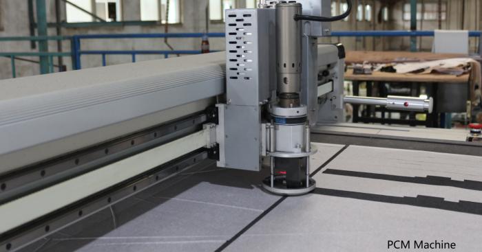 Yumeya мебел-Професионализмот ве одржува конкурентни! 1