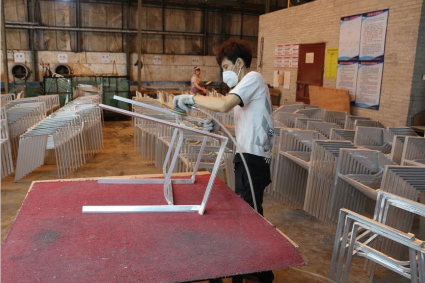 څنګه کول Yumeya د بیچ ښه کیفیت کرسۍ تولید کړئ؟ 11