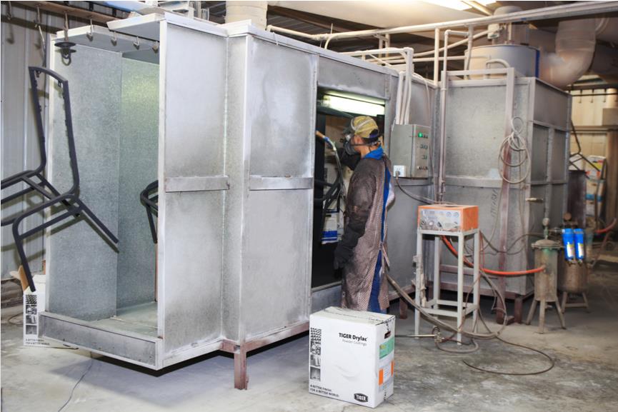 څنګه کول Yumeya د بیچ ښه کیفیت کرسۍ تولید کړئ؟ 12