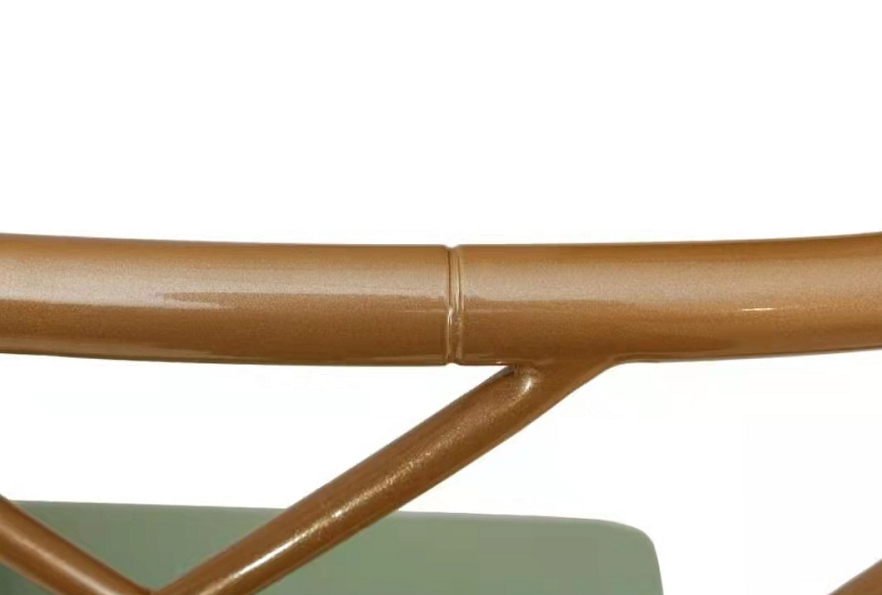 Yumeya use Tiger Powder Coat to get a clear and durable wood grain 3