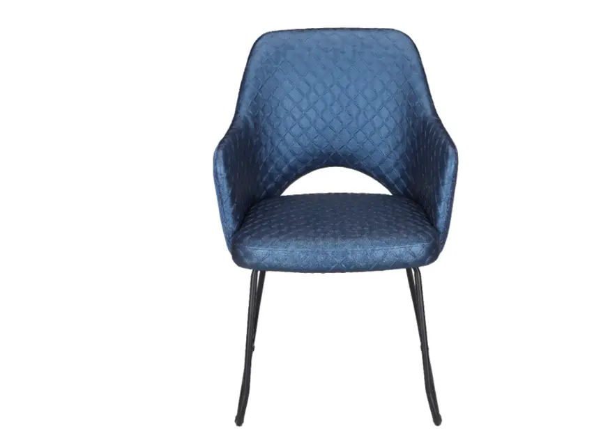 Wedding Throne Chairs: Creating a Royal Atmosphere 1