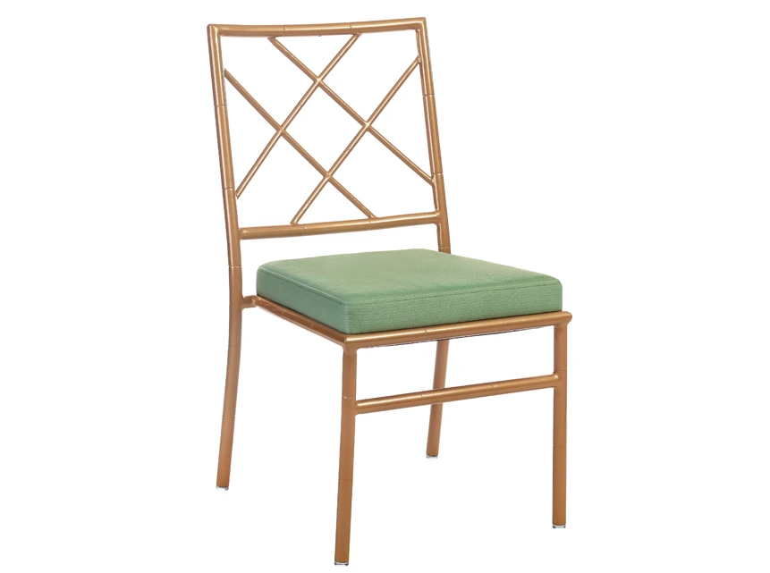 Classic Aluminium Chiavari Chair Wedding Chair YZ3008-6 Yumeya 1