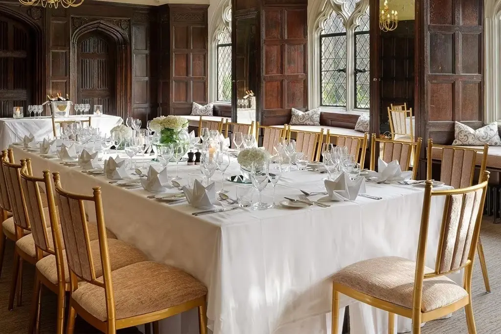 Choosing the Right Furniture for Your Event 1