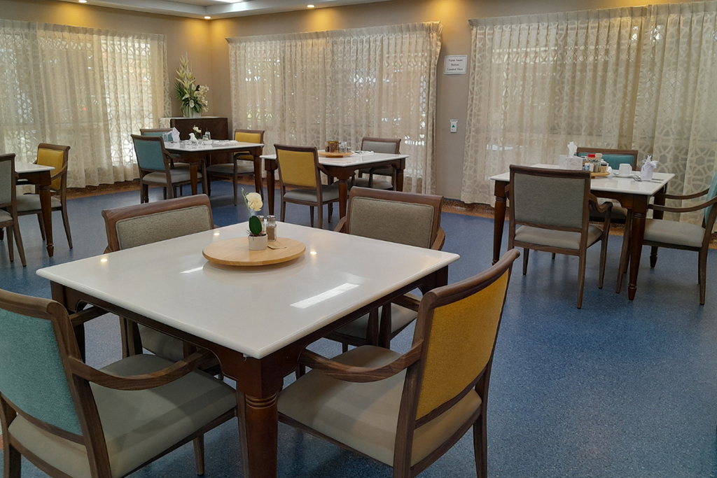 Gwella Cysur ac Arddull yn Marebello gyda Yumeya Cadeiriau 3