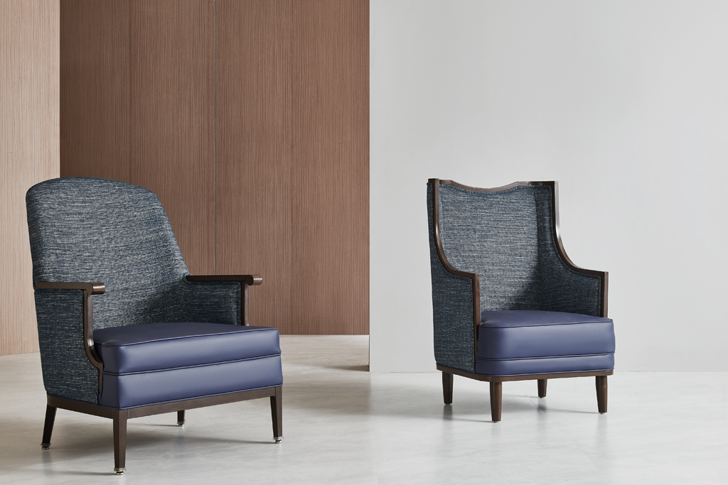 Ihe 10 kwesịrị ịtụle mgbe ị na-ahọrọ sofas oche dị elu maka ndị agadi 1