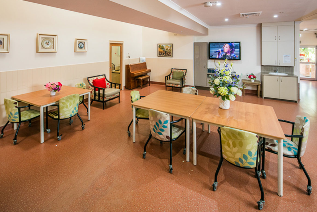 Yumeyasự hợp tác với Esida & Chăm sóc người già Esida Lodge 1