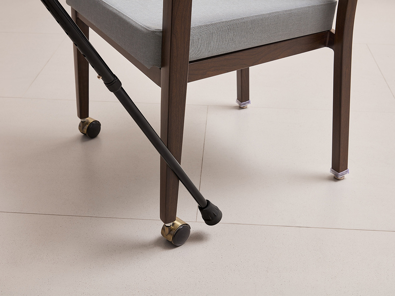 Yumeya senior living furniture